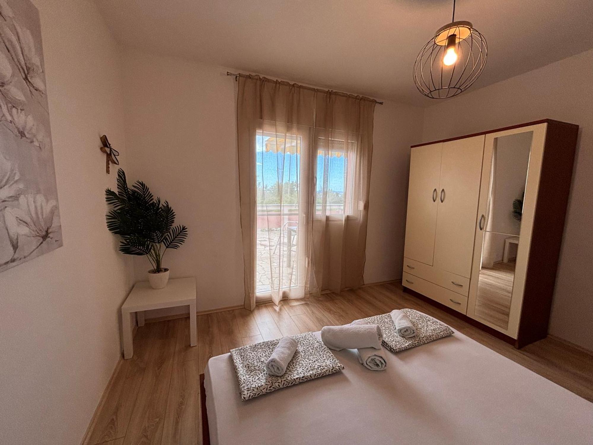 Guest House With Pool Ante Vrsi Exterior photo
